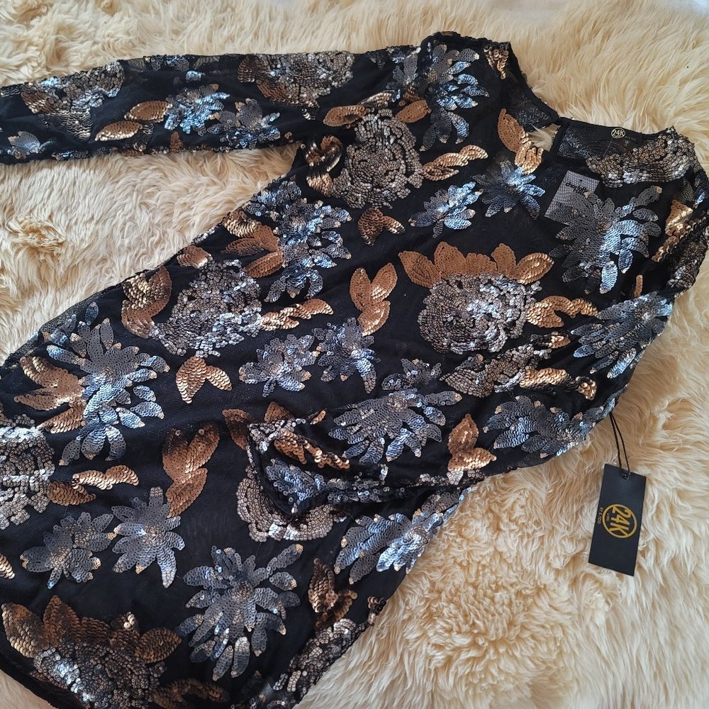 NWT Charlotte Russe Mini Sequin Dress Women's Plus Size 1X Runs Small